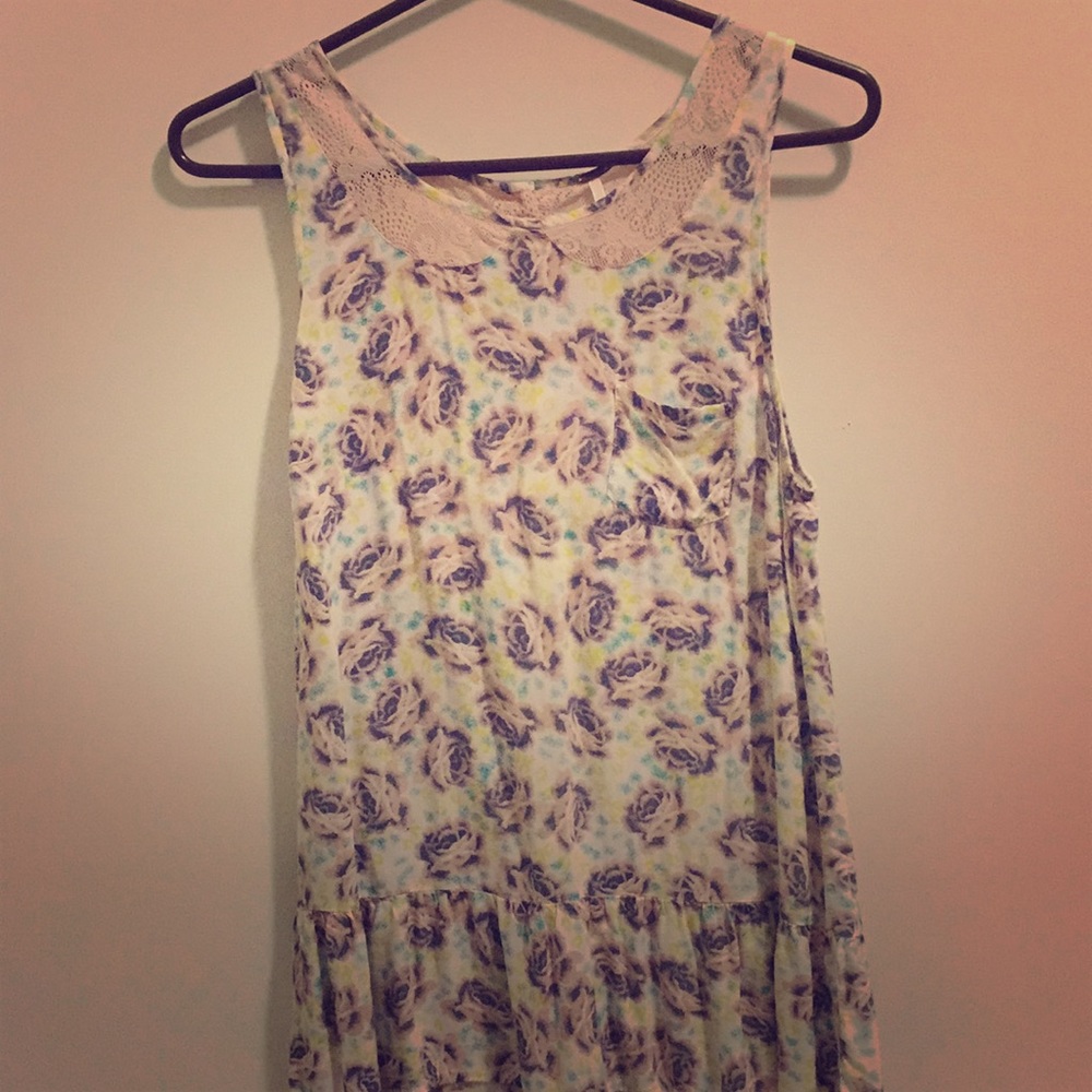 Loose tank